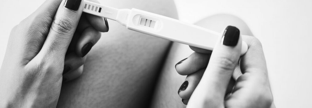 Τα 6 πράγματα που πρέπει να κάνετε στους 3 πρώτους μήνες εγκυμοσύνης